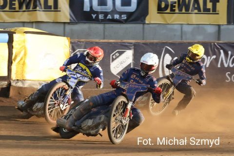 Stal Gorzów wygrywa w Toruniu. Przebudzenie Oskara Fajfera [RELACJA]