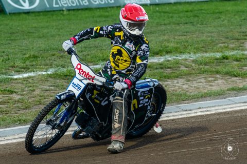 Jarosław Hampel pozostaje w Falubazie na przyszły sezon