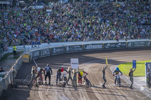 Żużel na żywo. Gdzie oglądać 1. kolejkę PGE Ekstraligi