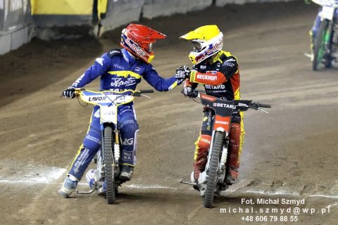 Gdzie oglądać żużel w telewizji 13 kwietnia?