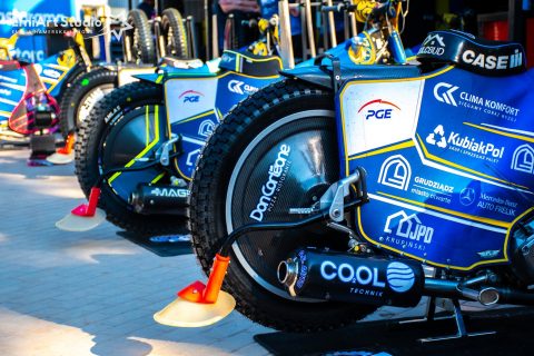 Żużel. Zawodnicy w roli zakładników tunerów: Problem współpracy i dominującej pozycji