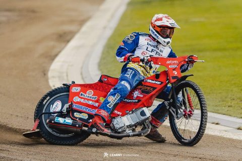 Transfer Damiana Ratajczaka do Falubazu nadal aktualny?