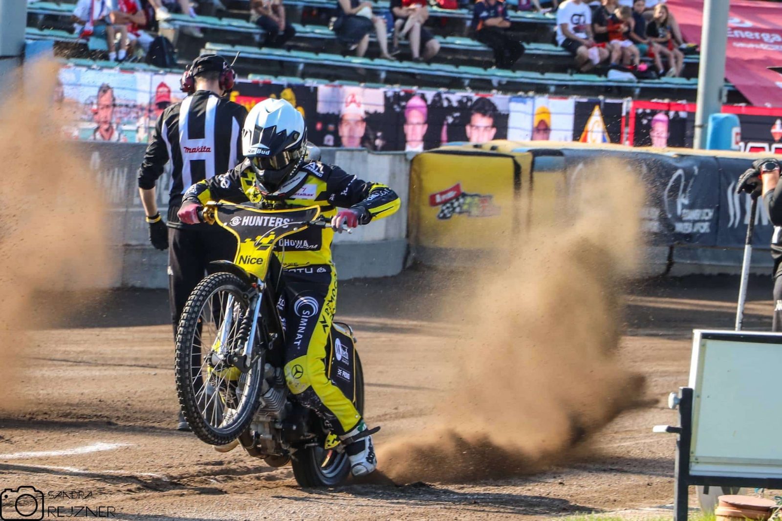 Żużel. Awantura o szpadel. Trener PSŻ Poznań kontra dziennikarz &ndash; padły ostre słowa