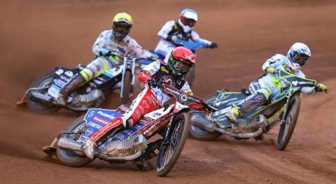 Żużel. Kolejne emocje w lidze brytyjskiej. Aż trzy starcia w poniedziałkowy wieczór [ZAPOWIEDŹ]