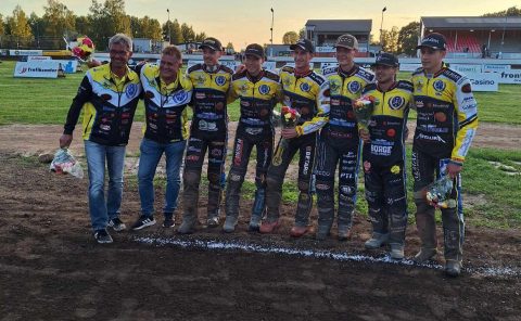 Liga Szwedzka Bauhaus Ligan. Lejonen wygrywa rzutem na taśmę. Beniaminek remisuje z mistrzem