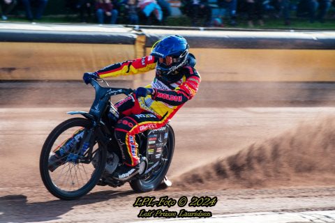 Liga duńska na żużlu. Holsted wygrywa i zapewnia sobie udział w finale