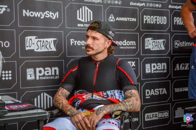Orzeł Łódź pozyskał go jesienią. Teraz został kapitanem drużyny