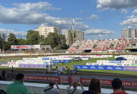 Zaciekły pojedynek drużyn Krajowej Ligi Żużlowej na bydgoskim owalu. Polonia Piła wywalczyła Playoffy!