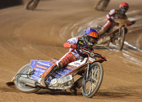 Żużel na żywo. Gdzie oglądać Memoriał Petera Cravena? Obsada pełna gwiazd!