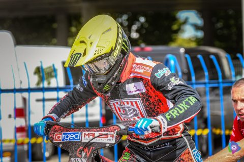 Żużel. Kontuzja Chrisa Holdera w Australii. Bajerski uspokaja kibiców przed sezonem