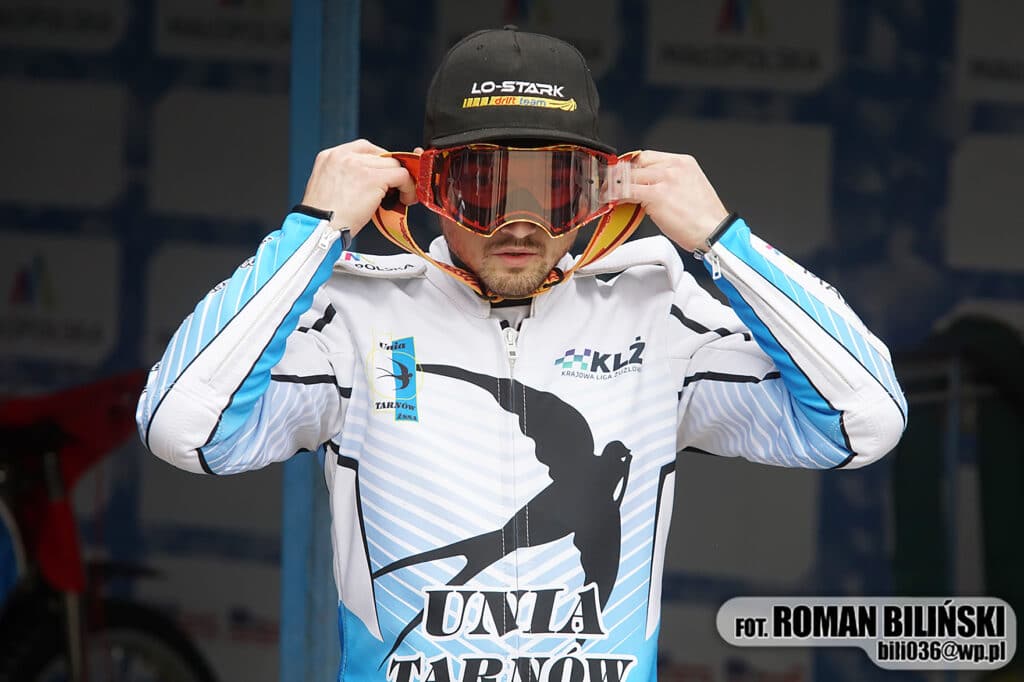 Żużel. Duet Iversen-Levishyn triumfatorem VII Memoriału Henryka Żyto! 3 Został w Unii Tarnów mimo problemów klubu.