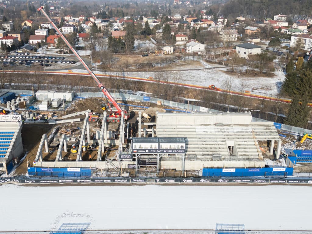 Najnowsze zdjęcia z budowy stadionu Cellfast Wilki Krosno! Ależ to będzie piękny stadion 1 DJI 0459