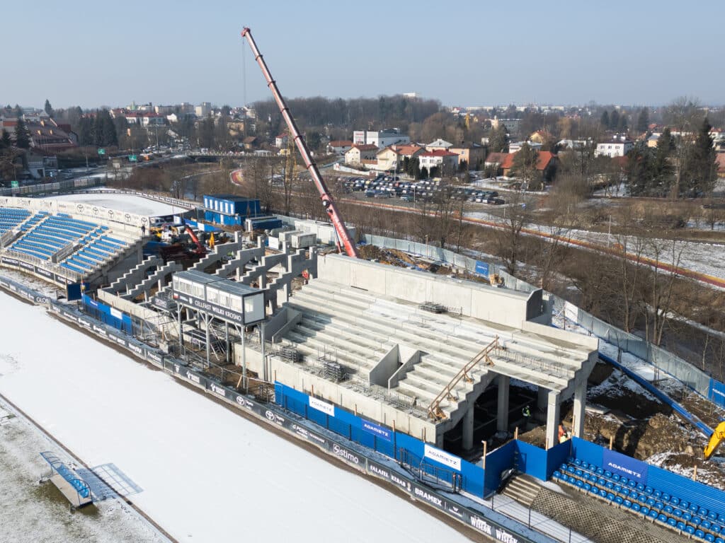 Najnowsze zdjęcia z budowy stadionu Cellfast Wilki Krosno! Ależ to będzie piękny stadion 5 DJI 0461