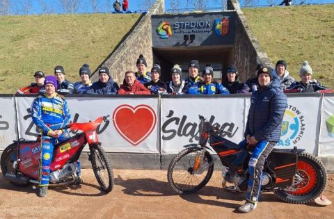 Żużel. Motocykle zawarczały na Skałce. Szwedzi odbyli zgrupowanie