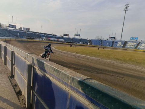 Unia Leszno na torze! Zabrakło trzech gwiazd drużyny