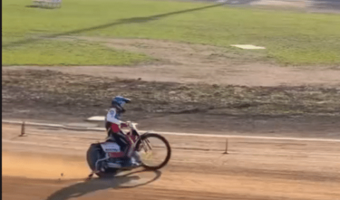 Zawodnik Orła Łódź nie próżnuje! Już zdążył wyjechać na tor po zimie