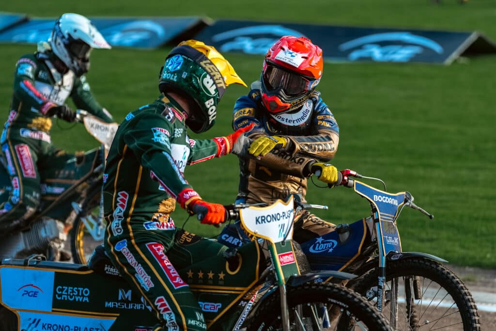 Dominik Kubera ze świetną końcówką po nieudanym początku "Mocno się zastanawiałem nad zmianą motocykla" 2 Motor Lublin - Włókniarz Częstochowa