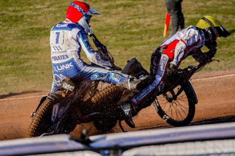 Żużel. Groźny upadek w finale. Triumf Redcar Bears
