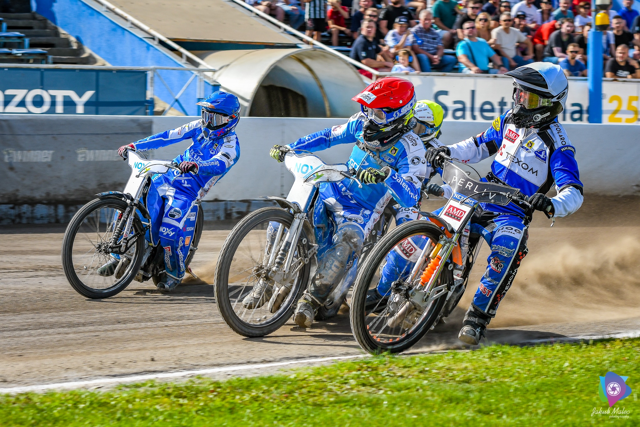 481981785 1316185572754854 3218083094311673151 n