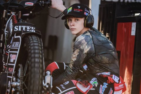 Paweł Sitek błyszczy w barwach Ostrowa. „Trzeba myśleć szybciej, niż się jedzie”