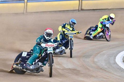 DMPJ. Ratajczak poprowadził Falubaz do zwycięstwa!