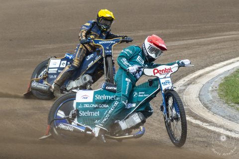 Jarosław Hampel traci błysk. Falubaz czeka na przebudzenie