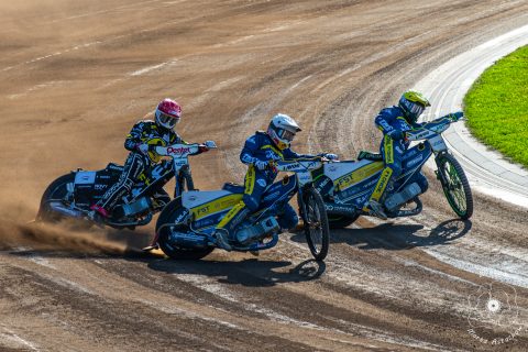 Żużel live. Gdzie oglądać niedzielną rywalizację? Transmisje, streamy i relacje live