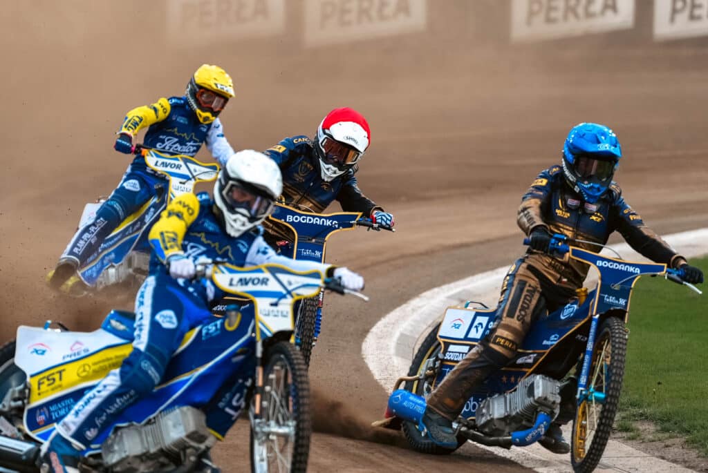 U24 Ekstraliga. Motor Lublin wygrywa po 12 biegach z KS Toruń. Burza przedwcześnie zakończyła spotkanie