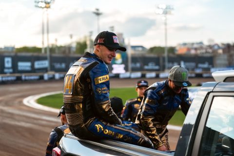 Żużel. Wiktor Przyjemski już po operacji! „Koncentruje się już na powrocie do pełni sił”