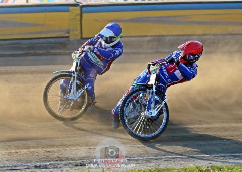 Bauhaus-Ligan. Liderzy nadal bez porażki! Świetna jazda Dudka i Lidseya!