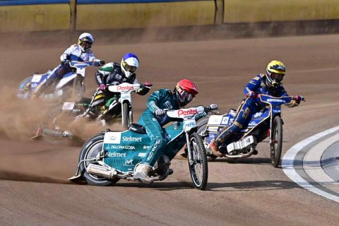 EKSTRALIGA U24. Kontuzja zawodnika Sparty? Fatalna postawa juniorów GKM, szok w Rybniku!