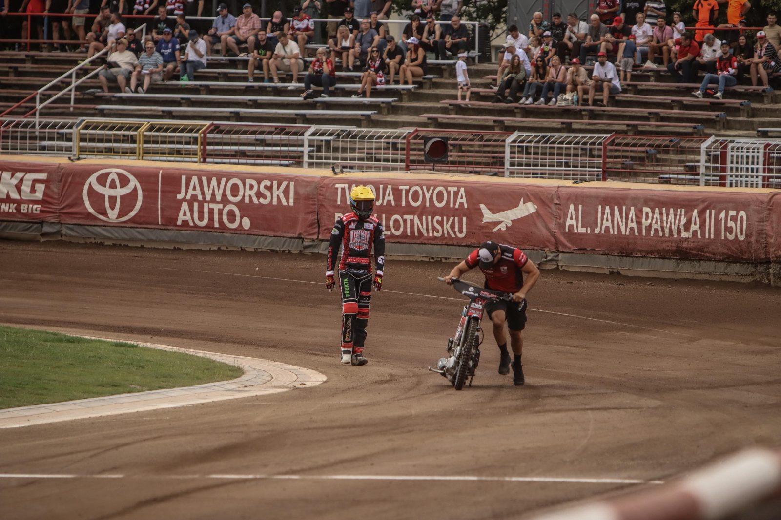 c91f8884 5ef3 4981 bfce 0de525bb4381