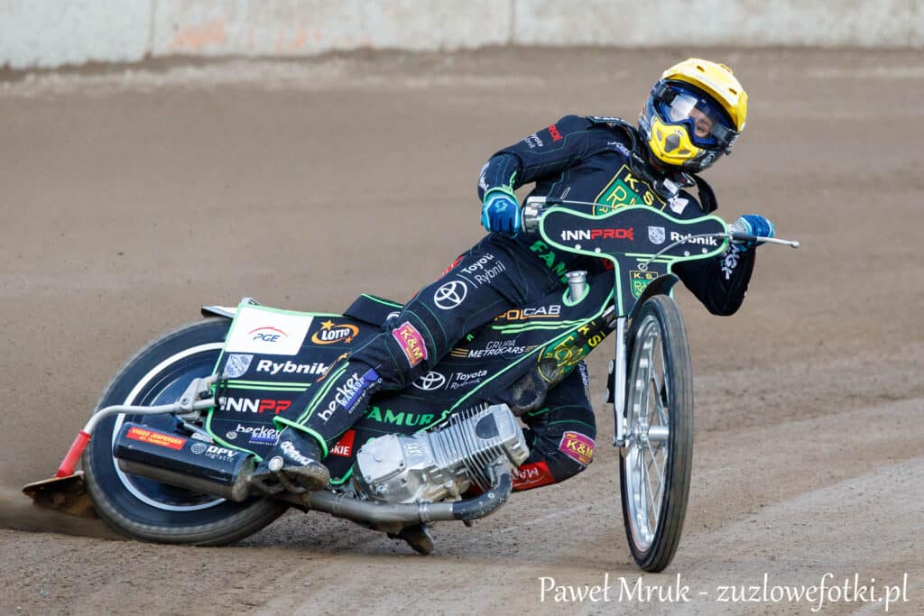 Nicki Pedersen z żółtą kartką! Sędzia nie dał się nabrać na manewr Duńczyka 2 Nicki pedersen