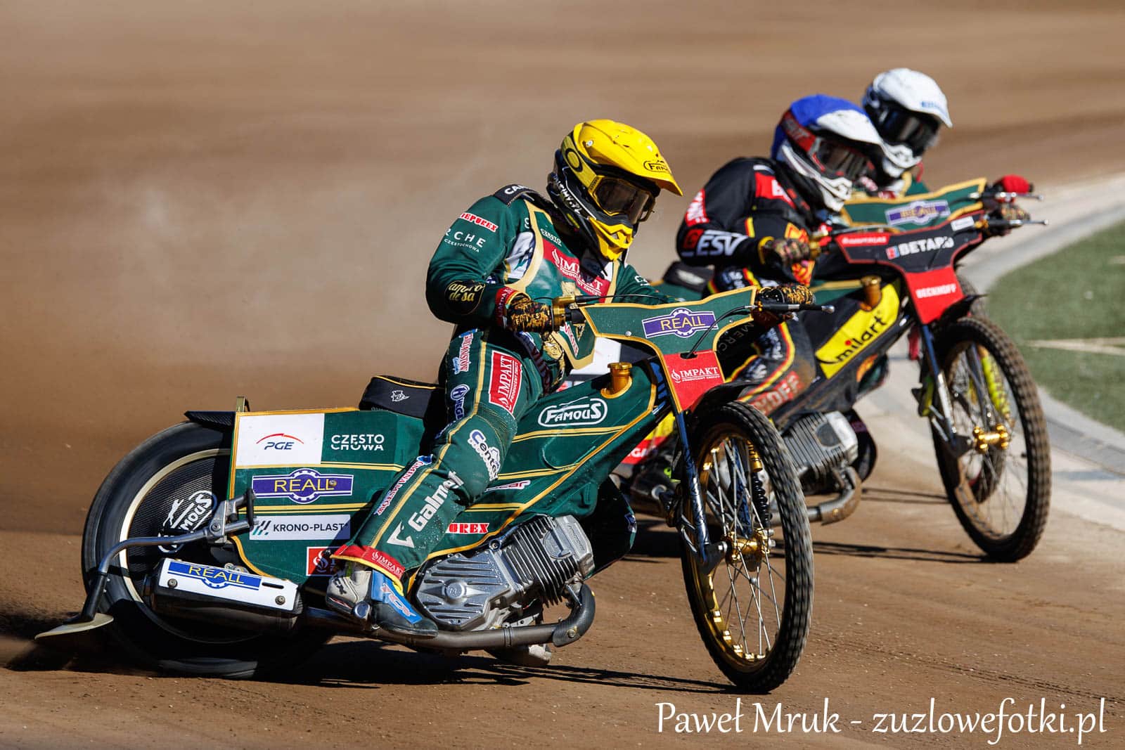 Żużel. Włókniarz Częstochowa odsłania barwy! "Lwy" zaprezentowały nowe kevlary 3 Żużel. Włókniarz Częstochowa odsłania barwy! "Lwy" zaprezentowały nowy kevlar