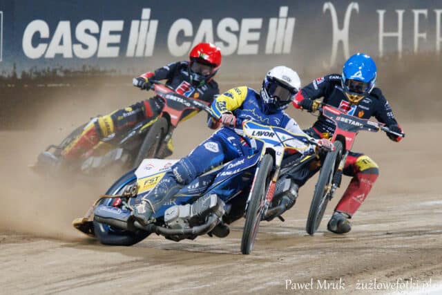 Gdzie oglądać żużel w niedzielę 24 sierpnia? Hit dnia na Motoarenie w Toruniu