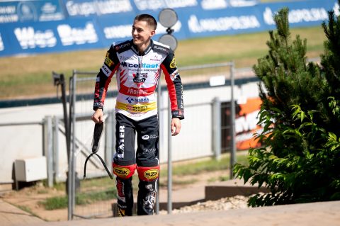 Żużel. Zaskoczył w półfinale – junior Wilków Krosno wykorzystał swoją szansę [Wideo]