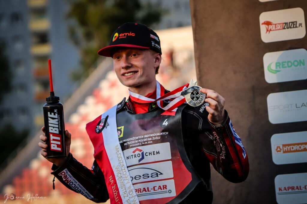 Żużel. Maks Pawełczak od pitbike’a do żużlowej elity