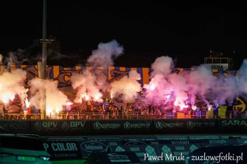 Żużel. Skandal w Grudziądzu! Ochrona użyła gazu, ucierpiały dzieci. Działali na polecenie klubu