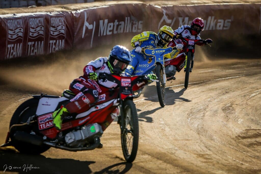 272ee136 97d6 458c 8d92 69c9cef0ef35