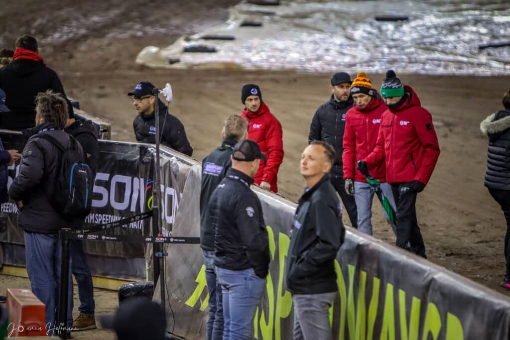 Żużel. Nicki Pedersen szokuje słowami! "Niektórzy zarabiają ciałem w inny sposób" 3 20251004 182503240 iOS
