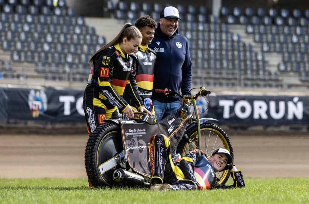 Żużel. Kolejny historyczny moment w Toruniu. Hannah Grunwald drugą kobietą w Speedway of Nations! 2 556506296 1212979067532003 3427917283524632549 n 1