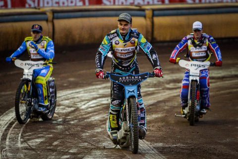 Żużel. Derby Kujaw i Pomorza na pożegnanie Adrian Miedziński. Polonia lepsza w Toruniu