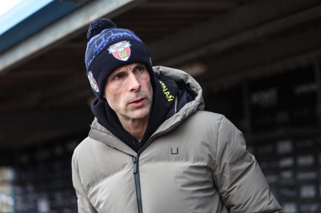 Żużel. Dramatyczne chwile na torze! Niels Kristian Iversen trafił do szpitala po upadku