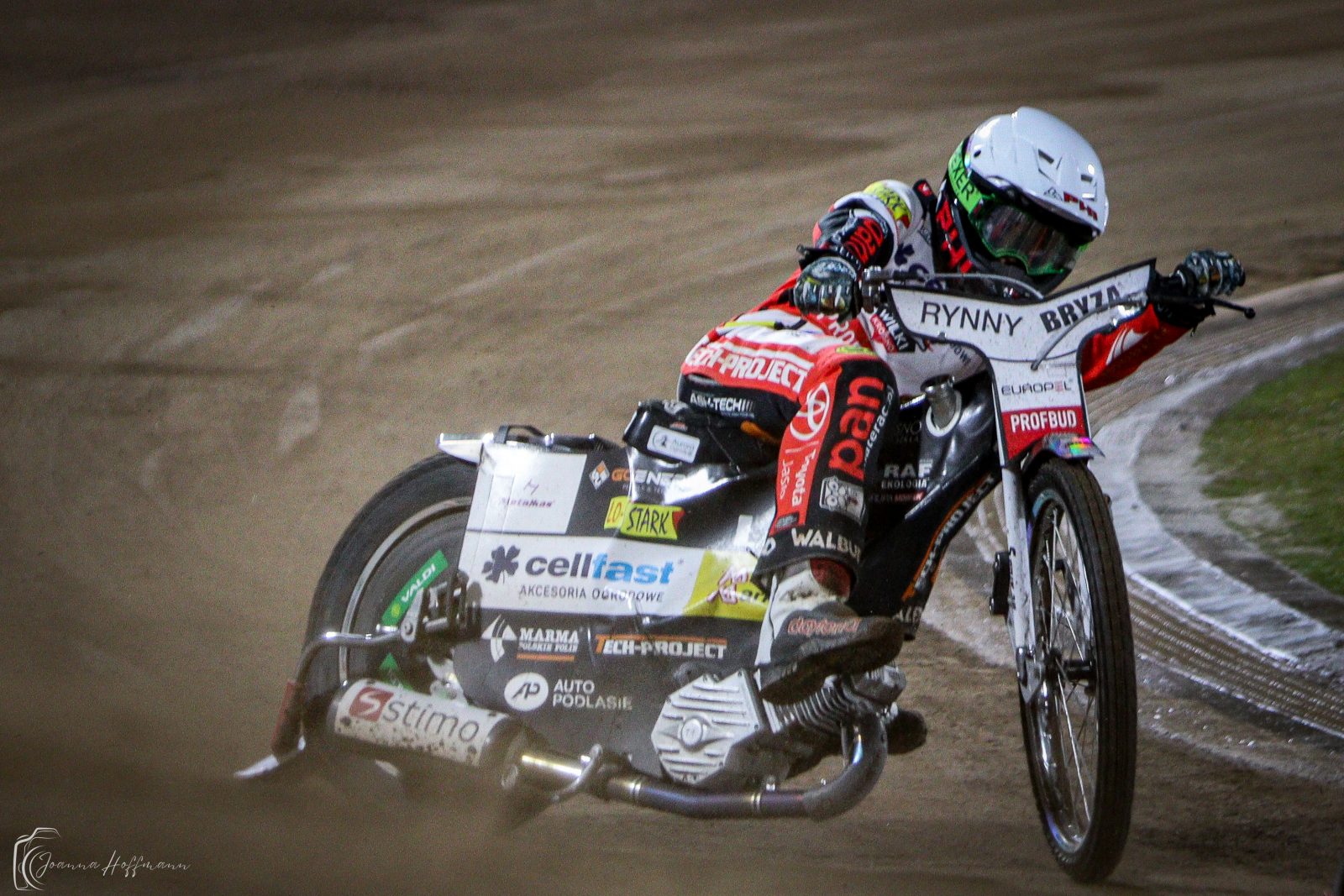 20260405 211656490 iOS