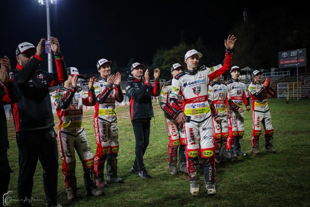 Żużel. Zaczęło się źle. Potem Wilki już tego nie uratowały – bolesna porażka