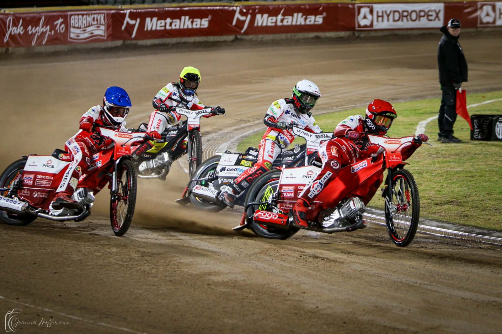 3185bb0a 8f72 4d84 8004 b9fffcaf0836