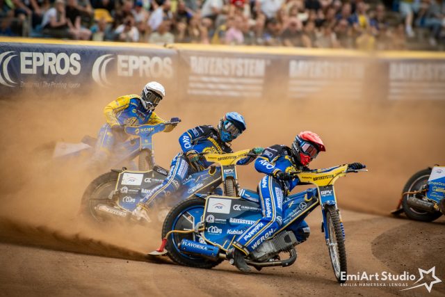 Żużel w TV w tym tygodniu. Gdzie oglądać najważniejsze mecze i hity?