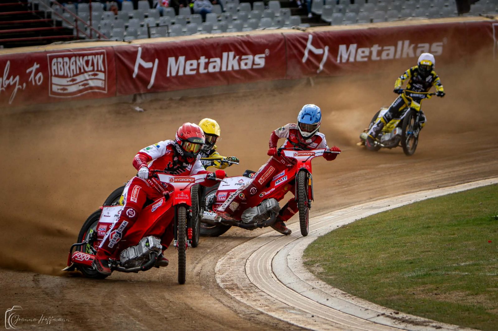 bd04e0d2 ec2e 4548 987c 24f7909acfcb