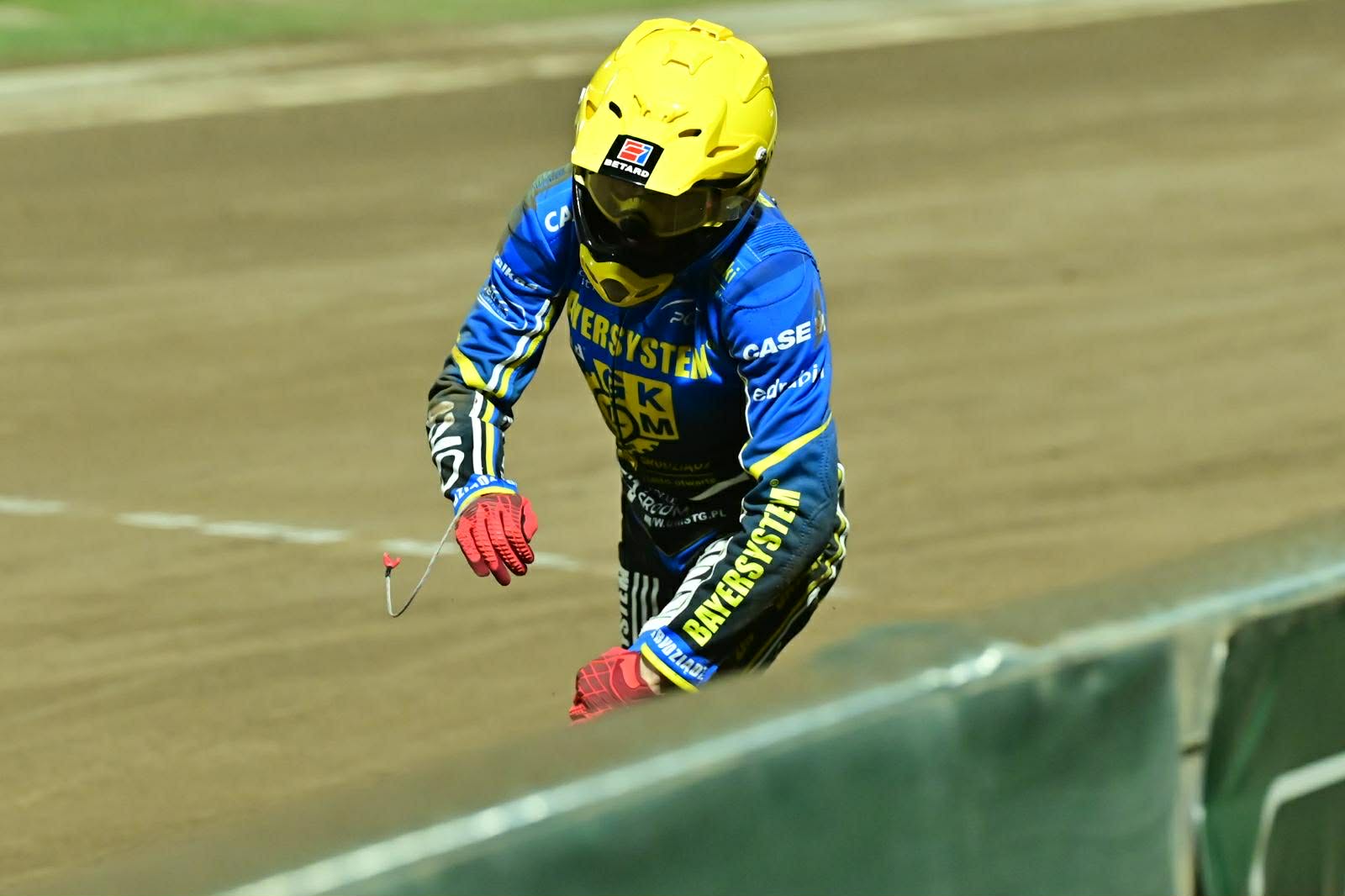 d9a23c3f 3ef1 43e9 92c8 d199d44fb37f