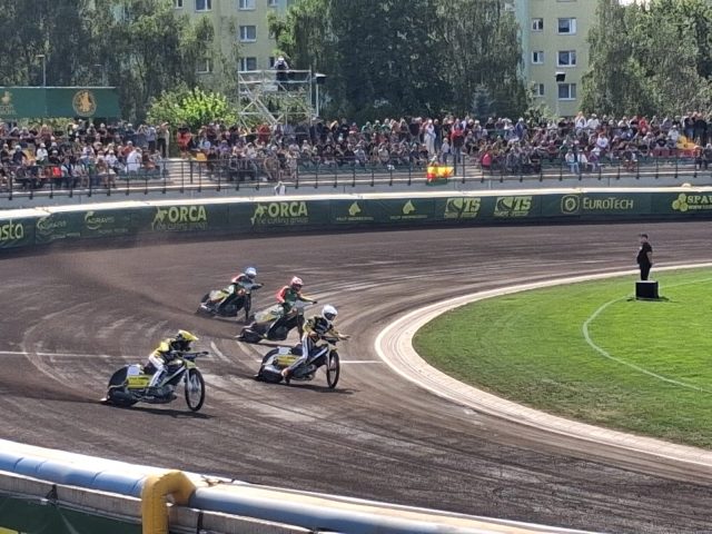 Żużel. PSŻ Poznań zrobił swoje w Pile! Mocny finisz gości